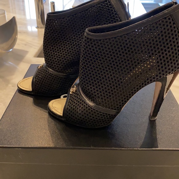 Chanel mesh open toe booties size 39.5 - Picture 7 of 7